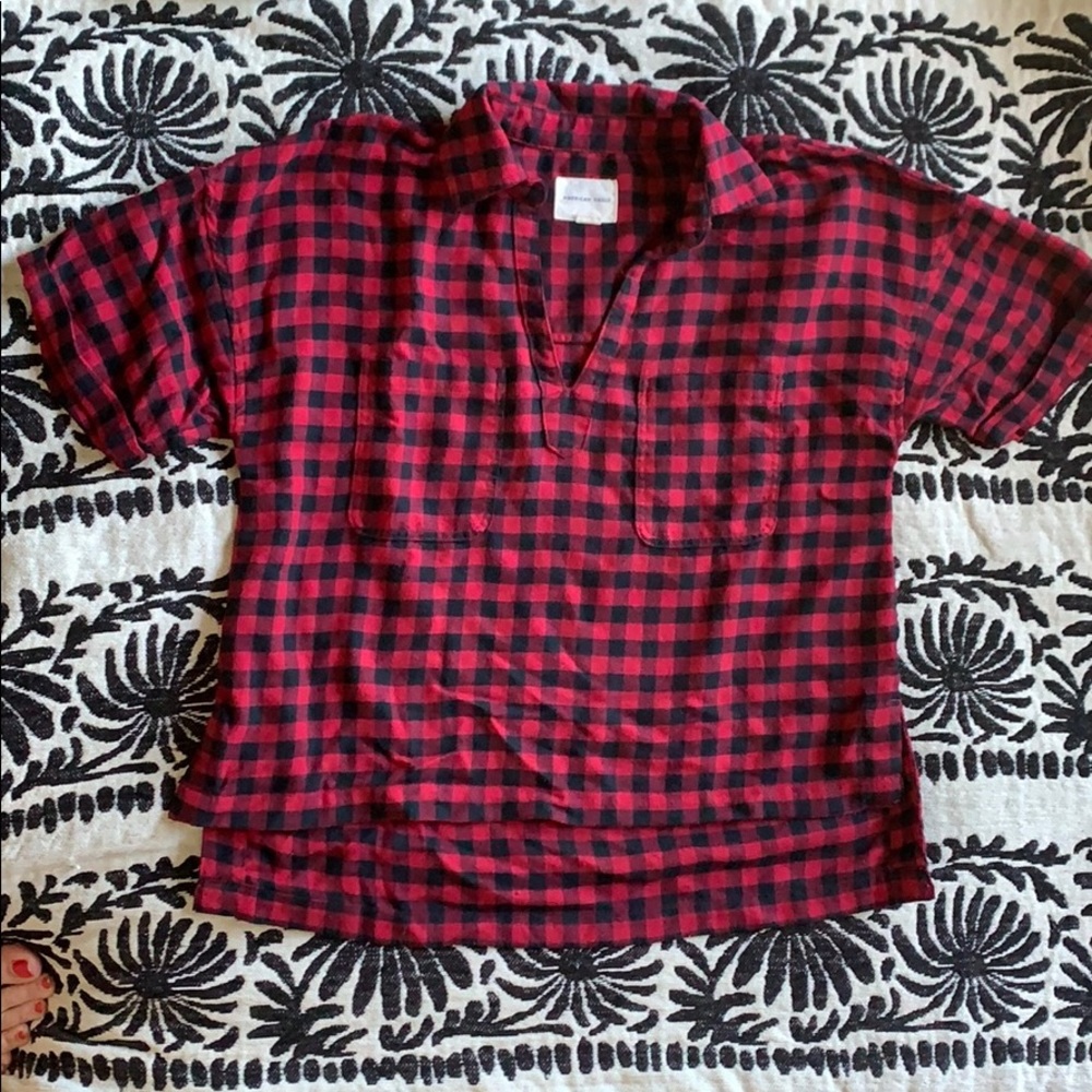 American Eagle super soft flannel cropped blouse